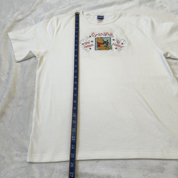 Disney Winnie the Pooh T-Shirt - Picture 3 of 6